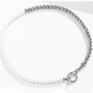 Beaded White & Silver Choker